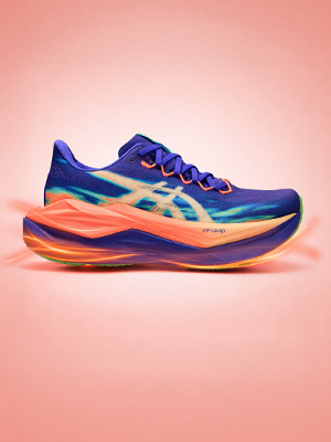 Shop Nike pegausus 42